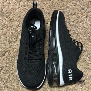 Women’s Sneakers - Euro (39.5)